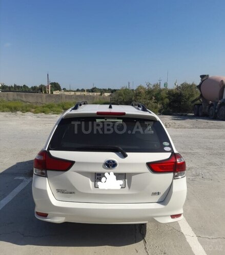 Toyota Corolla Fielder 2015, 122,112 km - 1.5 l - Bakı