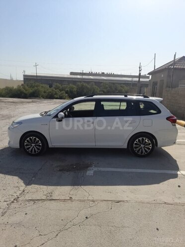 Toyota Corolla Fielder 2015, 122,112 km - 1.5 l - Bakı