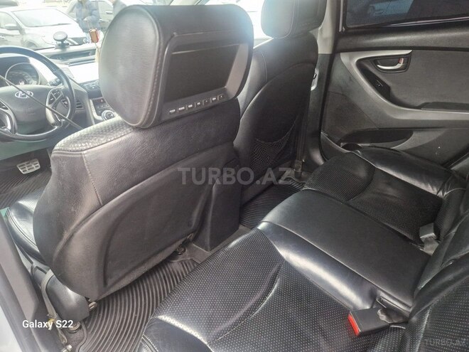 Hyundai Elantra 2013, 242,367 km - 1.8 l - Bakı
