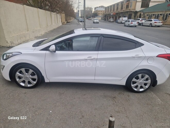 Hyundai Elantra 2013, 242,367 km - 1.8 l - Bakı