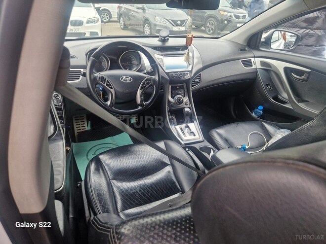 Hyundai Elantra 2013, 242,367 km - 1.8 l - Bakı