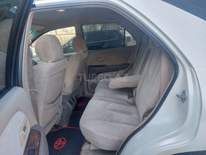 Toyota Harrier 2002, 313,352 km - 2.2 l - Bakı