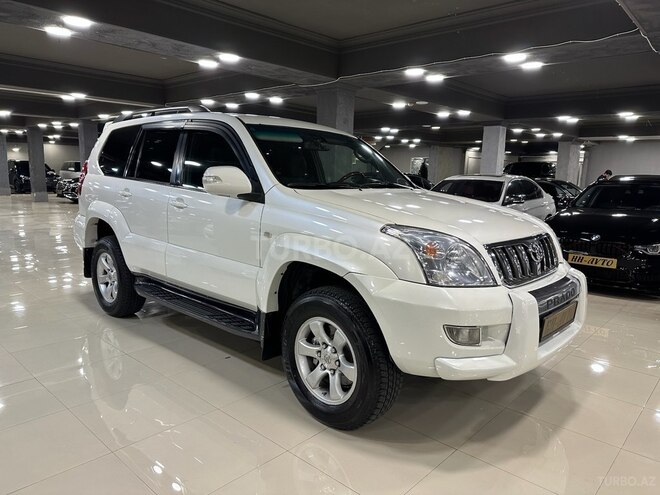 Toyota Land Cruiser Prado-4
