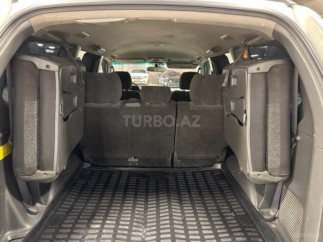 Toyota Land Cruiser Prado-15
