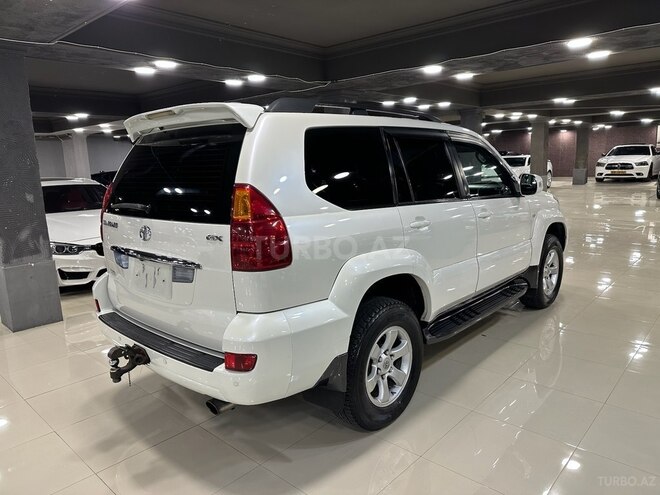 Toyota Land Cruiser Prado-6