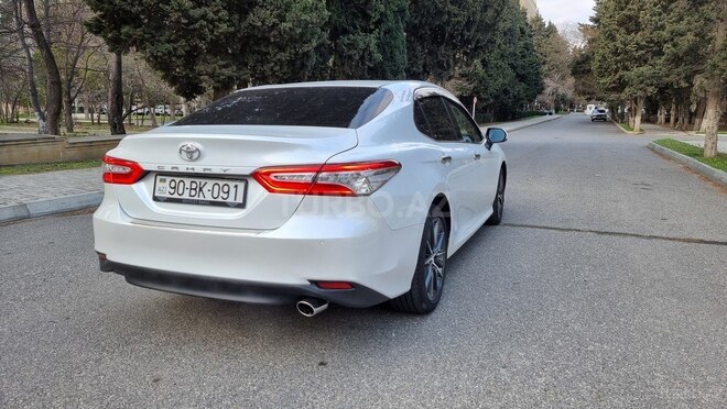 Toyota Camry-4
