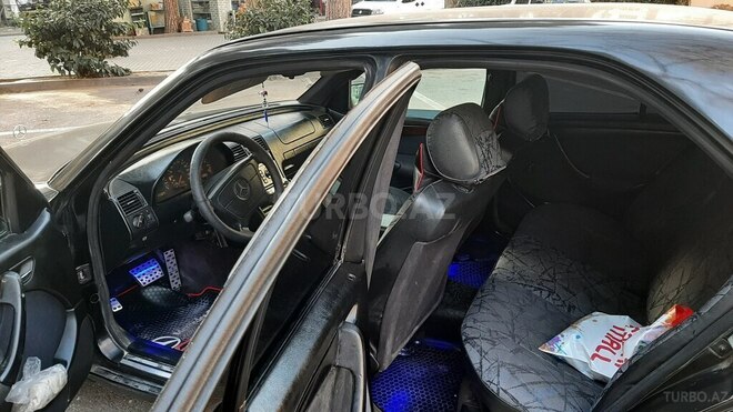 Mercedes C 180 1995, 358,523 km - 1.8 l - Bakı