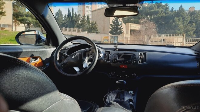 Kia Sportage 2010, 198,000 km - 2.0 л - Bakı