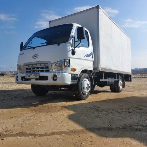 Hyundai HD-65 2010, 222,222 km - 3.9 l - Bakı