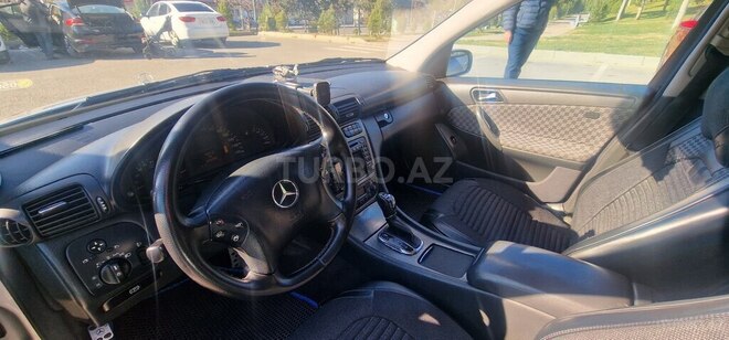 Mercedes C 220 d 2001, 418,000 km - 2.2 l - Bakı