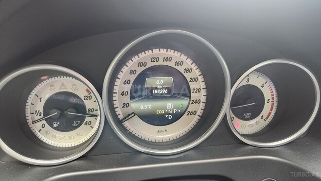 Mercedes E 220 d 2014, 189,000 km - 2.2 l - Bakı