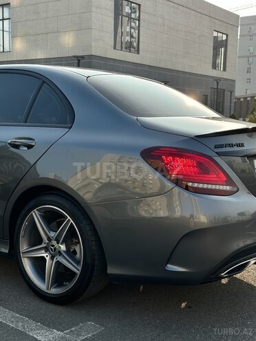 Mercedes C 300 2018, 170,000 km - 2.0 л - Bakı