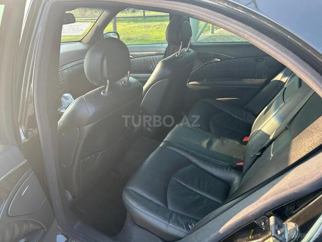 Mercedes E 270 2003, 250,000 km - 2.7 l - Masallı