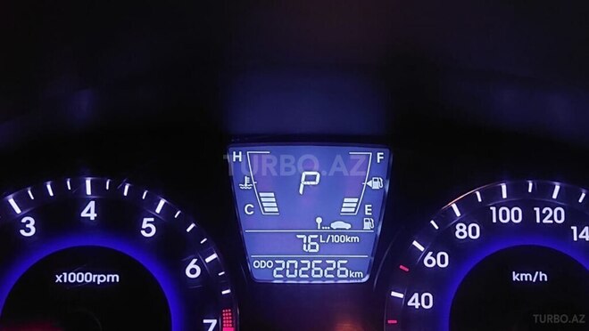 Hyundai Accent 2013, 202,000 km - 1.6 л - Bakı