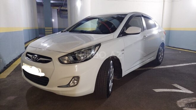 Hyundai Accent 2013, 202,000 km - 1.6 л - Bakı