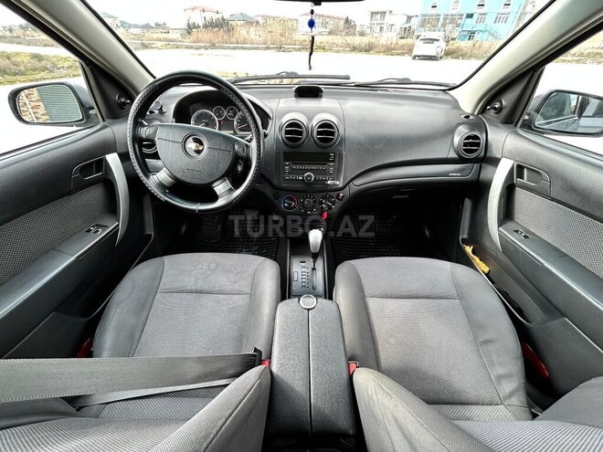 Chevrolet Aveo-6