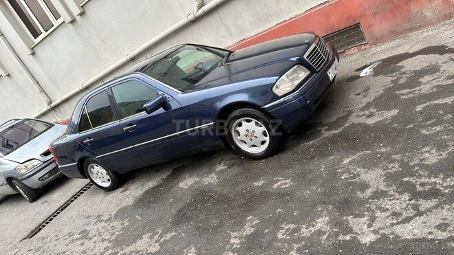 Mercedes C 200 1995, 495,000 km - 2.0 л - Bakı
