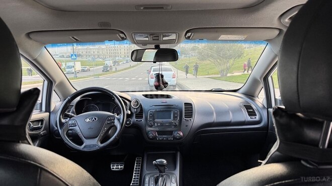 Kia Cerato-3