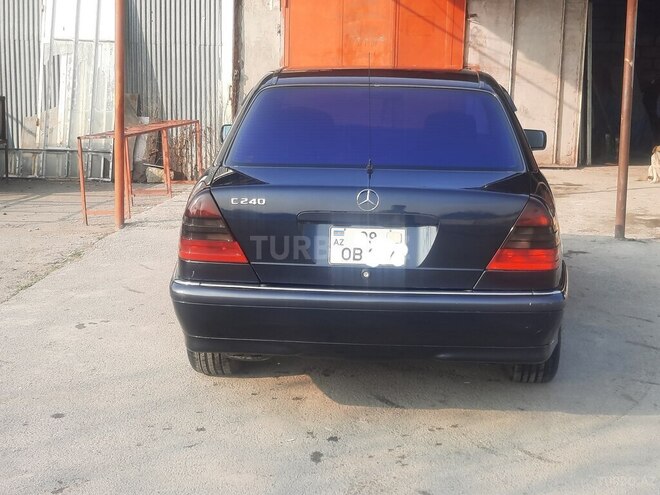 Mercedes C 240 1998, 445,780 km - 2.4 l - İsmayıllı