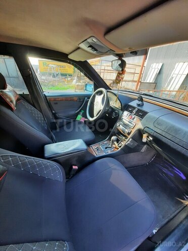 Mercedes C 240 1998, 445,780 km - 2.4 l - İsmayıllı