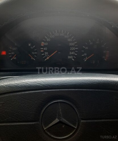 Mercedes C 240 1998, 445,780 km - 2.4 l - İsmayıllı