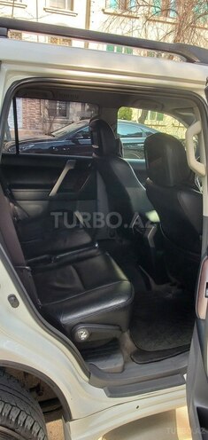 Toyota Land Cruiser Prado 2010, 227,000 km - 2.7 л - Bakı