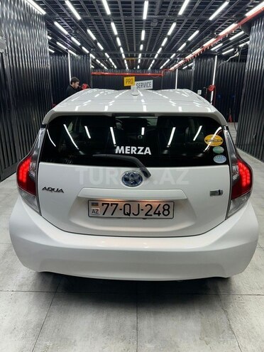 Toyota Aqua 2017, 87,000 km - 1.5 l - Bakı