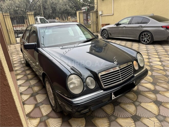 Mercedes E 220 d 1998, 333,000 km - 2.2 l - Bakı
