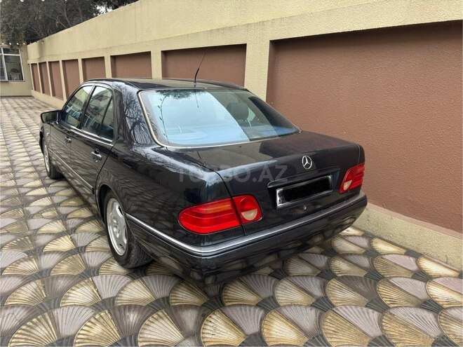Mercedes E 220 d 1998, 333,000 km - 2.2 l - Bakı