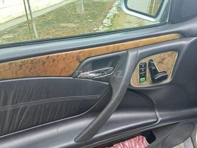Mercedes E 220 d 2000, 421,410 km - 2.2 l - Şəmkir