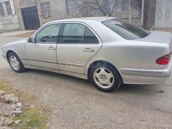 Mercedes E 220 d 2000, 421,410 km - 2.2 l - Şəmkir