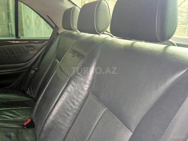 Mercedes E 220 d 2000, 421,410 km - 2.2 l - Şəmkir