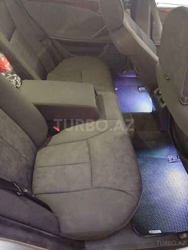 Mercedes E 220 d 1999, 404,590 km - 2.2 л - Bakı