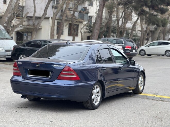 Mercedes C 200-4