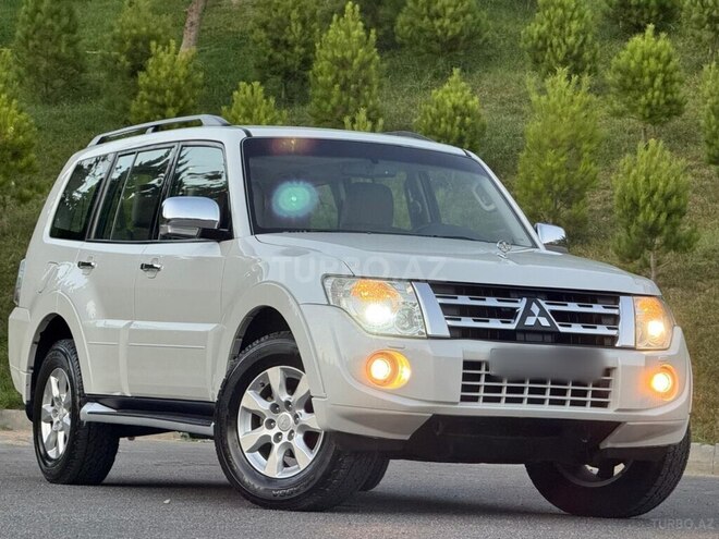Mitsubishi Pajero 2013, 160,000 km - 3.5 л - Bakı