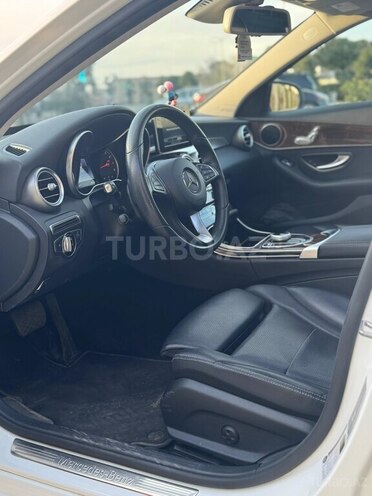 Mercedes C 300-10
