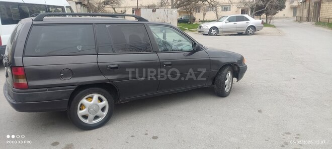 Opel Astra 1996, 394,154 km - 1.6 l - Bakı