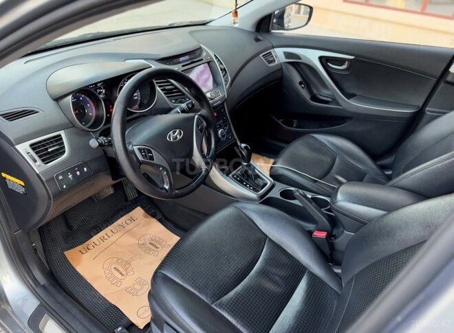 Hyundai Elantra 2015, 212,000 km - 1.6 l - Xaçmaz