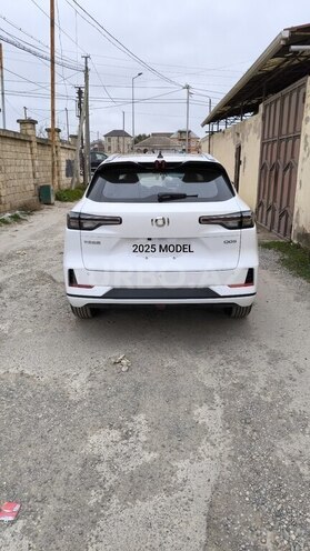 Changan Qiyuan Q05-4