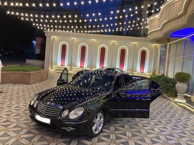 Mercedes E 350 2007, 274,000 km - 3.5 l - Bakı