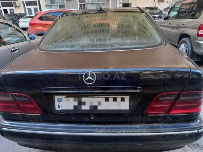 Mercedes E 240 1999, 265,000 km - 2.4 l - Bakı