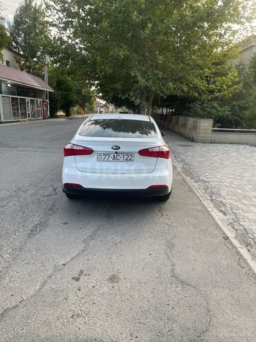 Kia Cerato 2014, 177,625 km - 1.6 l - Saatlı