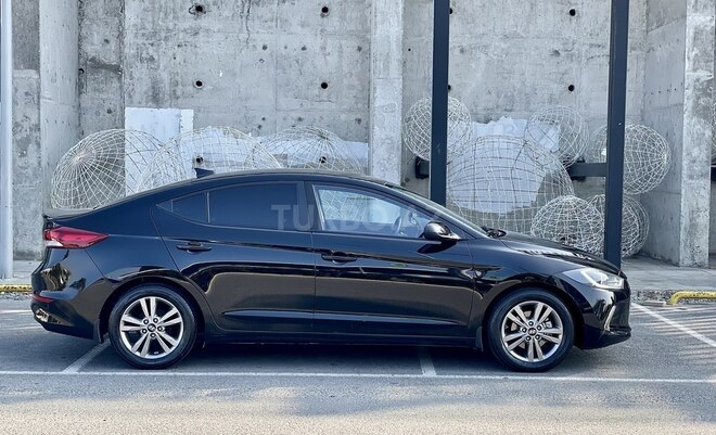 Hyundai Elantra 2017, 162,222 km - 2.0 л - Bakı