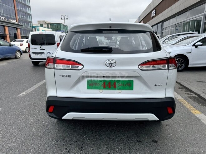 Toyota Corolla Cross 2024, 0 km - 2.0 л - Bakı