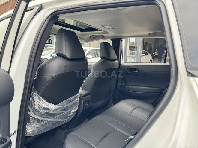 Toyota Corolla Cross 2024, 0 km - 2.0 л - Bakı