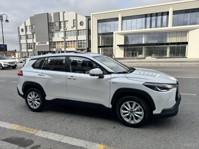 Toyota Corolla Cross 2024, 0 km - 2.0 л - Bakı