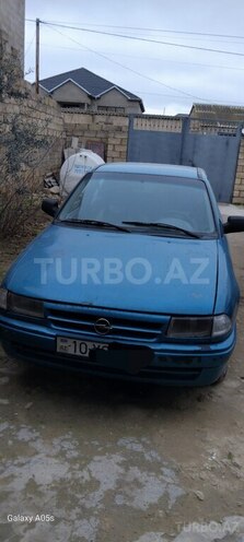 Opel Astra 1993, 689,000 km - 1.7 l - Bakı