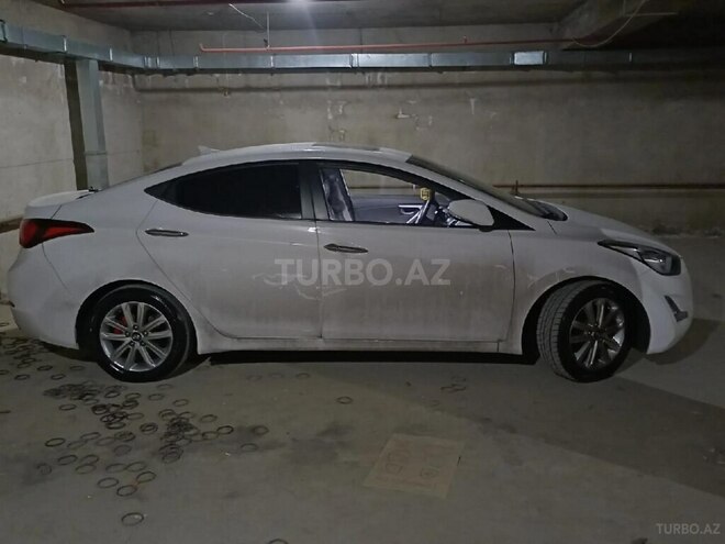 Hyundai Elantra 2018, 130,000 km - 2.0 l - Bakı