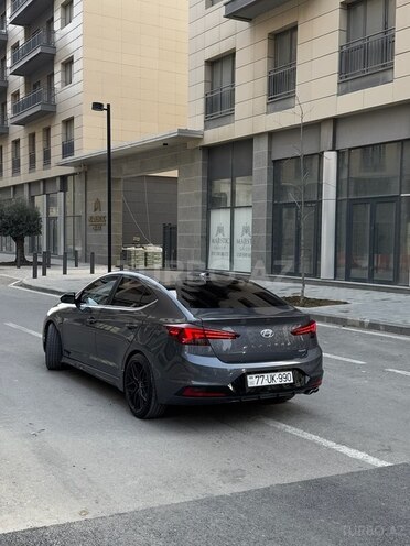 Hyundai Elantra 2019, 72,300 km - 1.6 л - Bakı