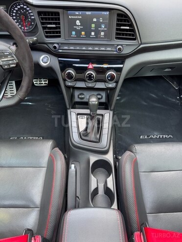 Hyundai Elantra 2019, 72,300 km - 1.6 л - Bakı